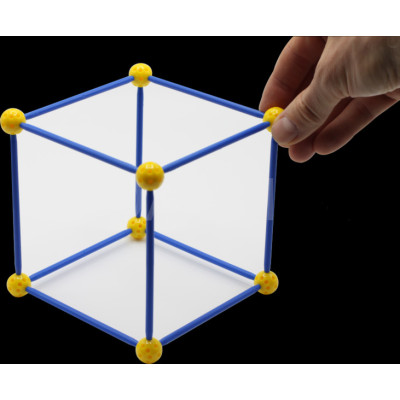 Sada pro stavbu koster těles, 330 dílků + 20 karet s příklady