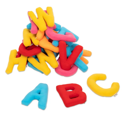 prostorová textilní písmena