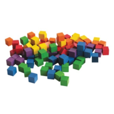 Kostky dřevěné barevné 2,5 cm, 102 ks